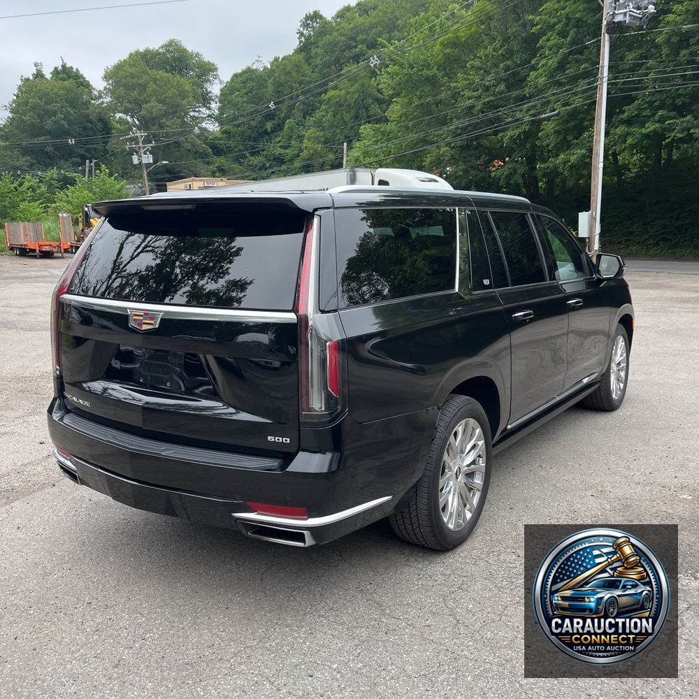 2021 Cadillac Escalade ESV Premium Luxury