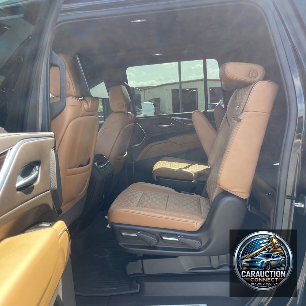 2021 Cadillac Escalade ESV Premium Luxury