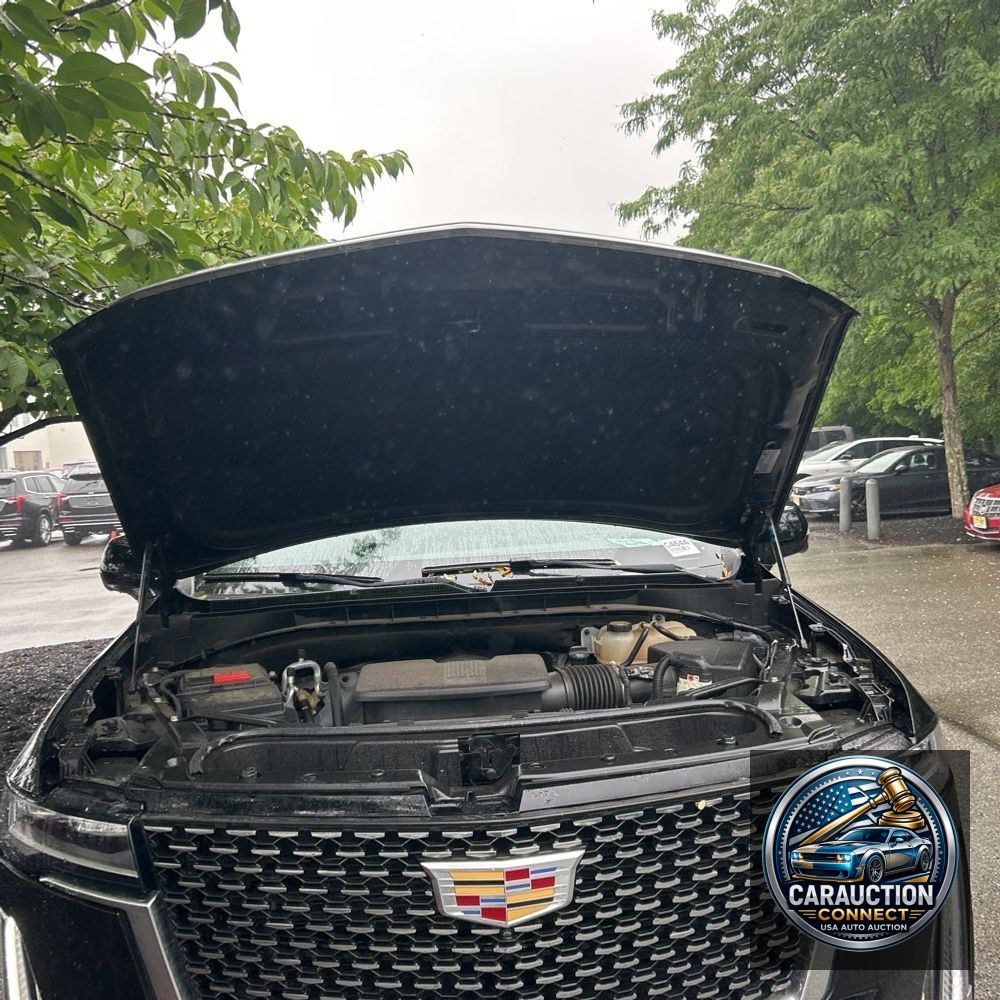 2022 Cadillac Escalade ESV Premium Luxury