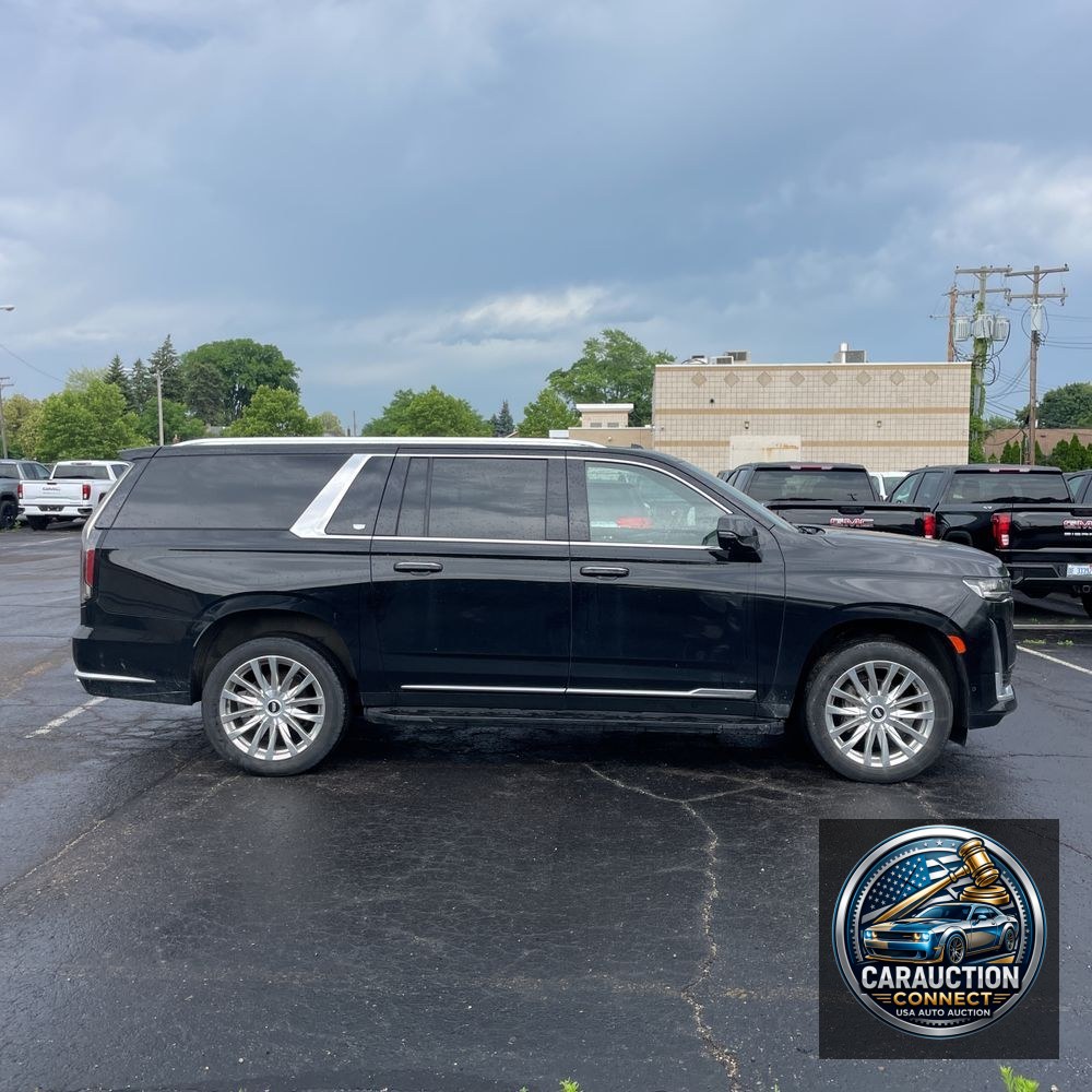 2022 Cadillac Escalade ESV Premium Luxury