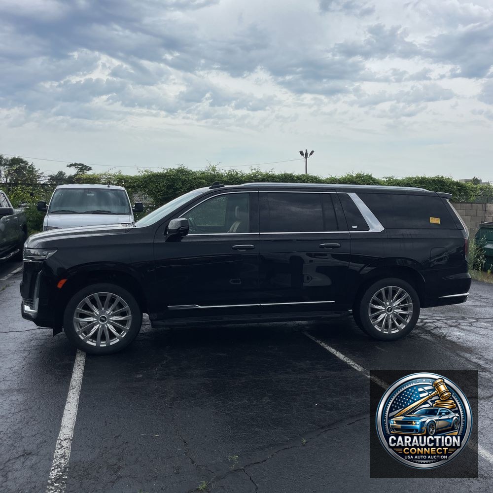 2022 Cadillac Escalade ESV Premium Luxury