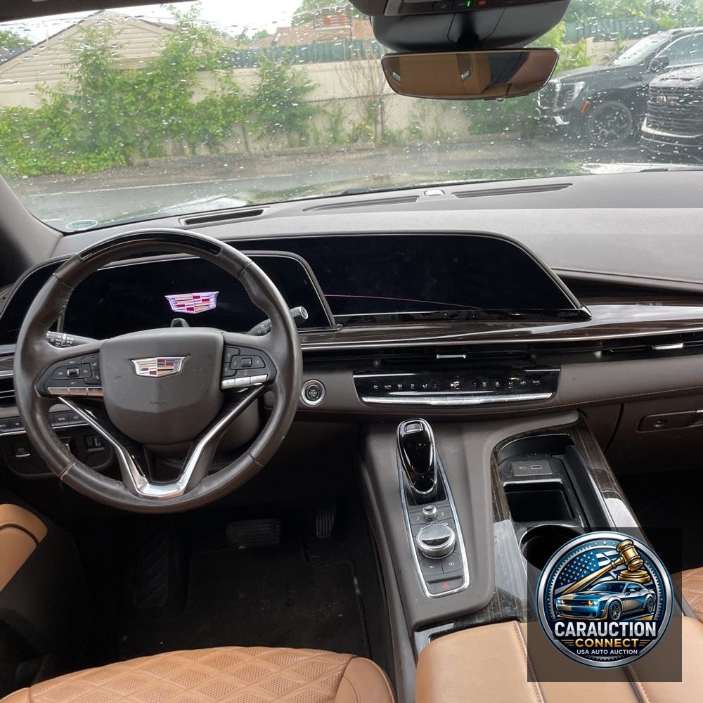 2022 Cadillac Escalade ESV Premium Luxury
