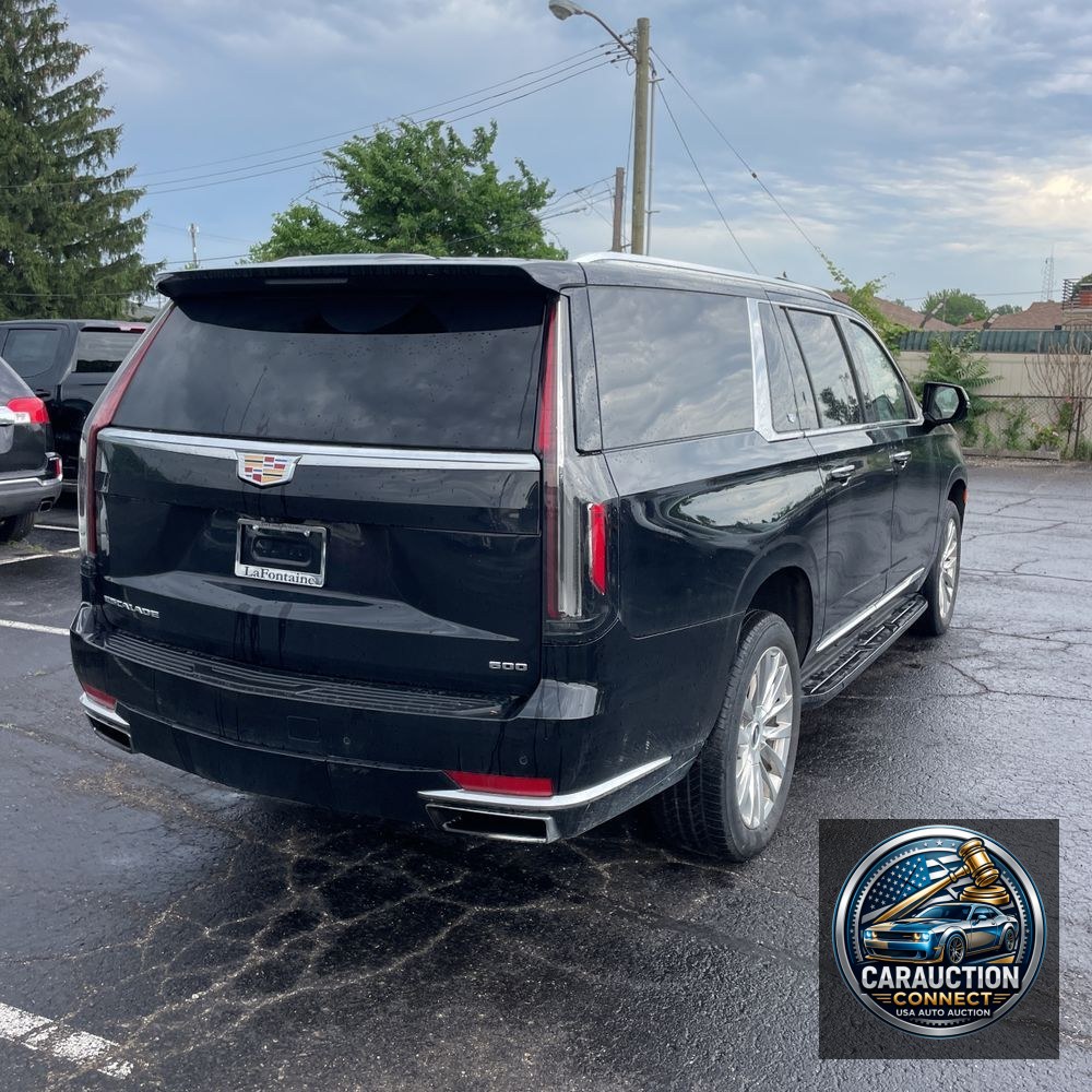 2022 Cadillac Escalade ESV Premium Luxury