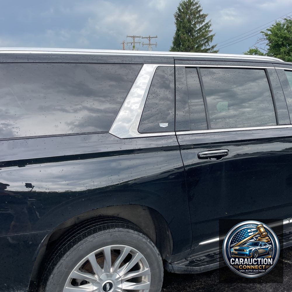 2022 Cadillac Escalade ESV Premium Luxury