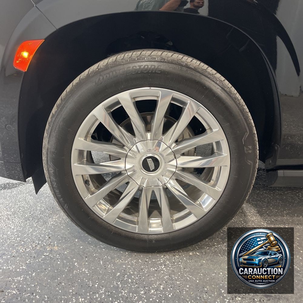 2022 Cadillac Escalade ESV Premium Luxury