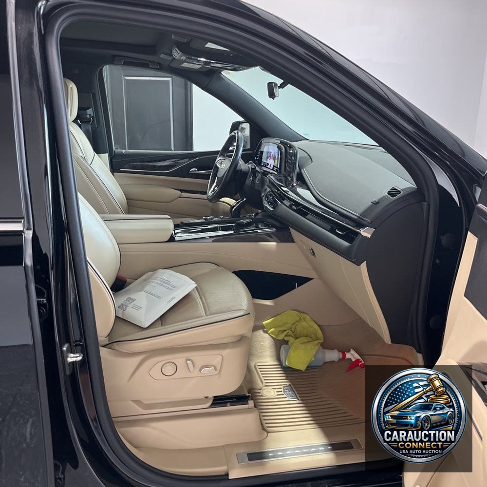 2022 Cadillac Escalade ESV Premium Luxury