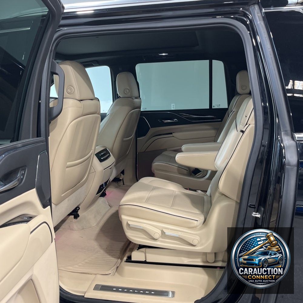 2022 Cadillac Escalade ESV Premium Luxury