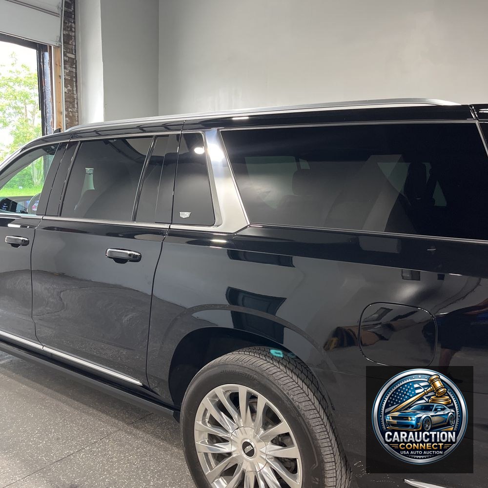2022 Cadillac Escalade ESV Premium Luxury