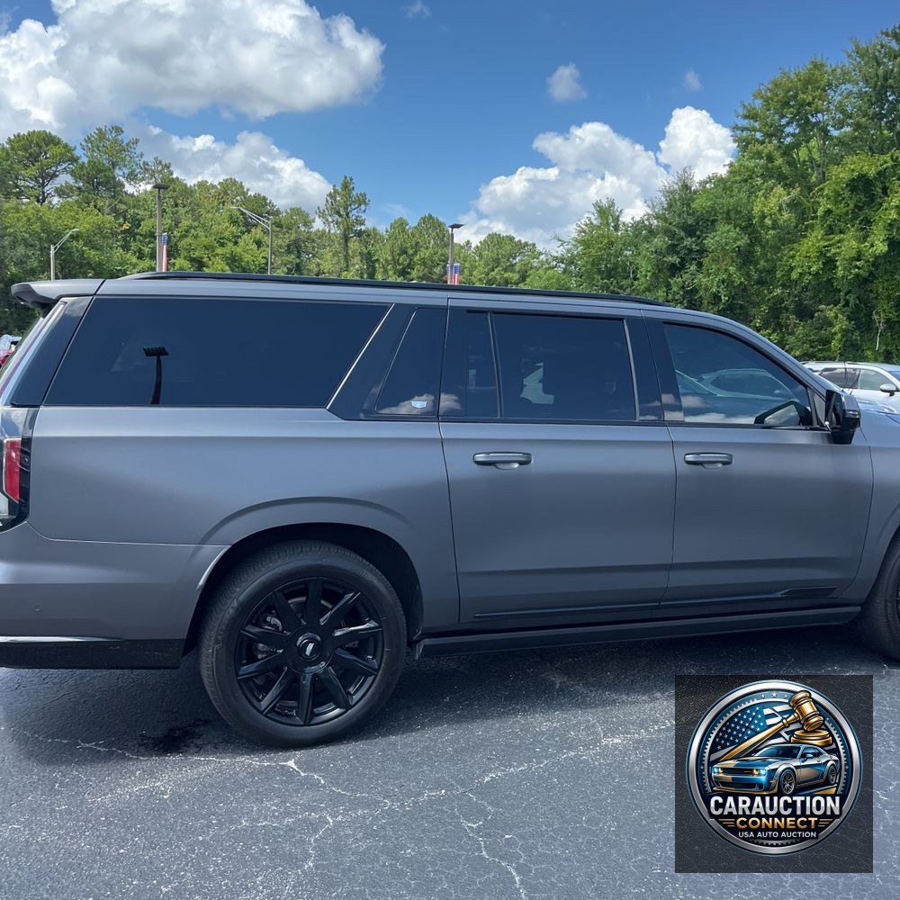 2023 Cadillac Escalade ESV Premium Luxury Platinum