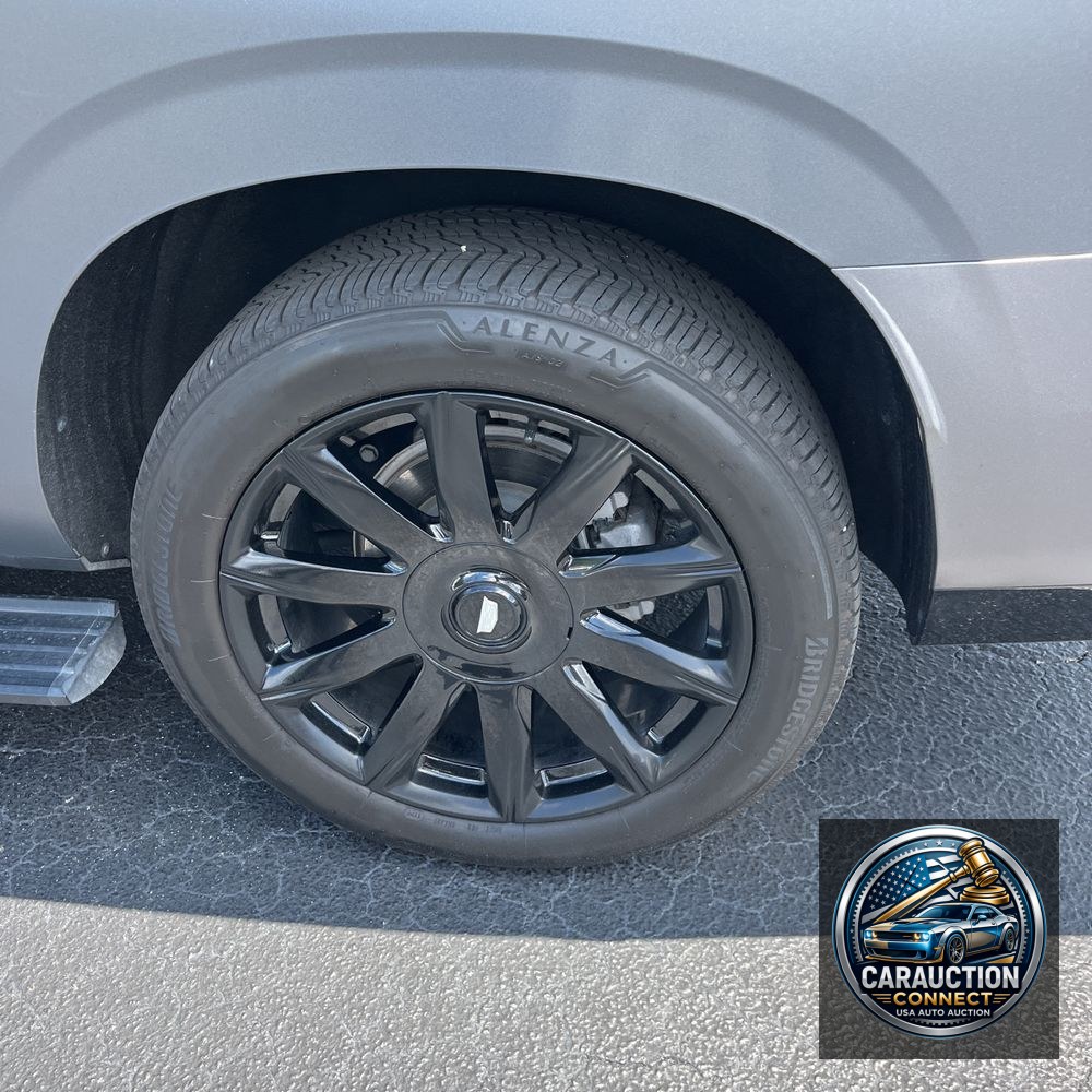 2023 Cadillac Escalade ESV Premium Luxury Platinum