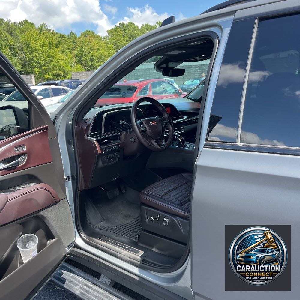 2023 Cadillac Escalade ESV Premium Luxury Platinum