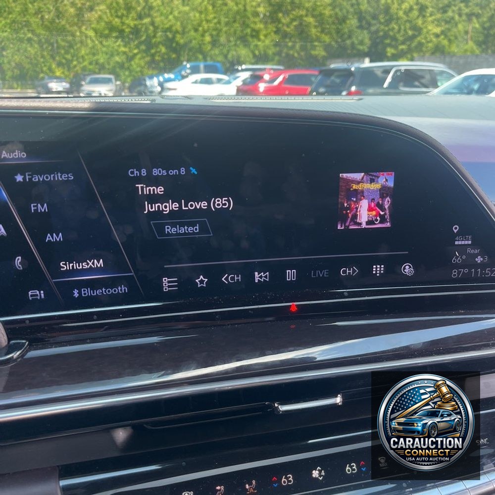 2023 Cadillac Escalade ESV Premium Luxury Platinum