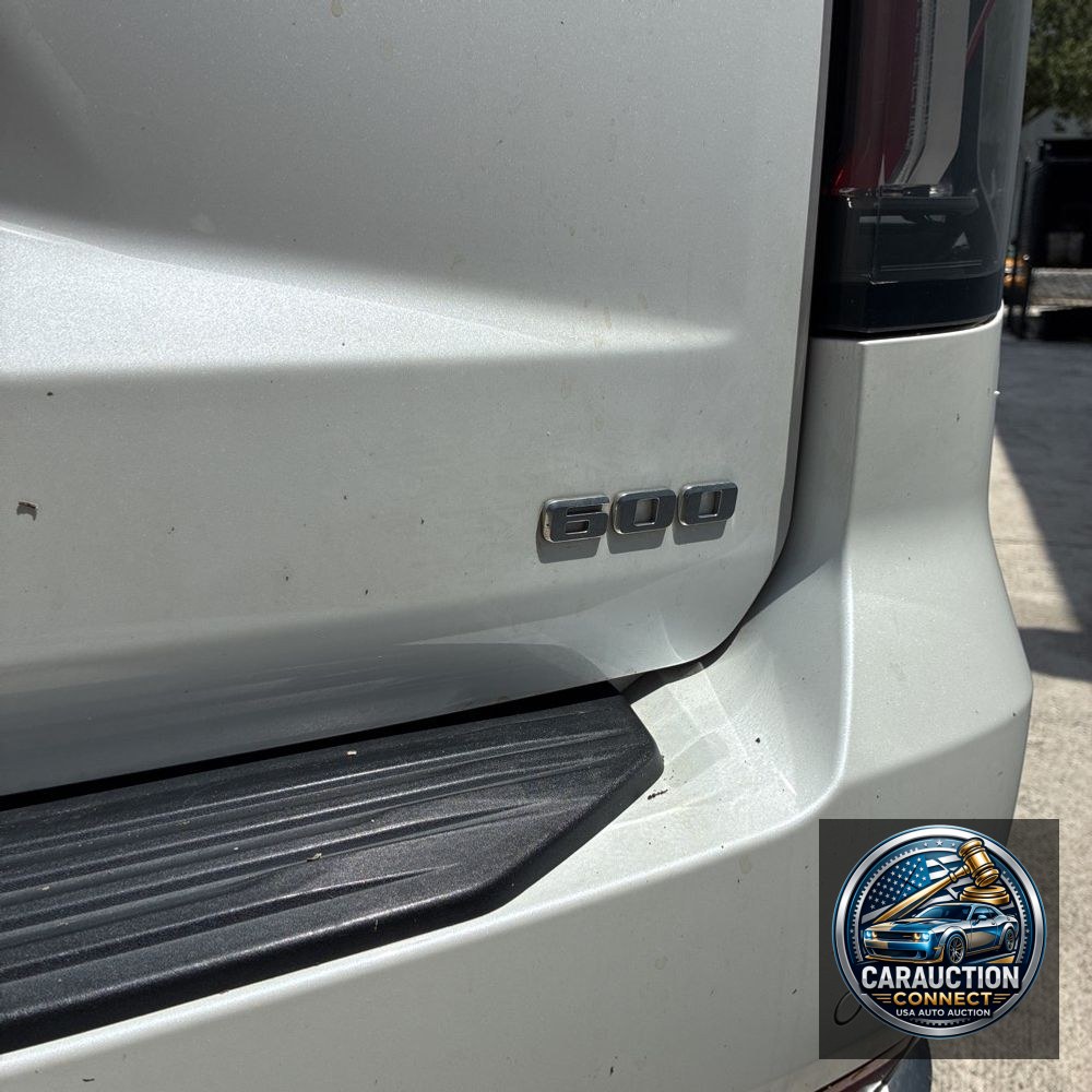 2021 Cadillac Escalade ESV Premium Luxury Platinum