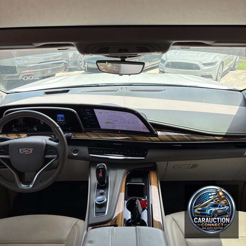 2021 Cadillac Escalade ESV Premium Luxury Platinum