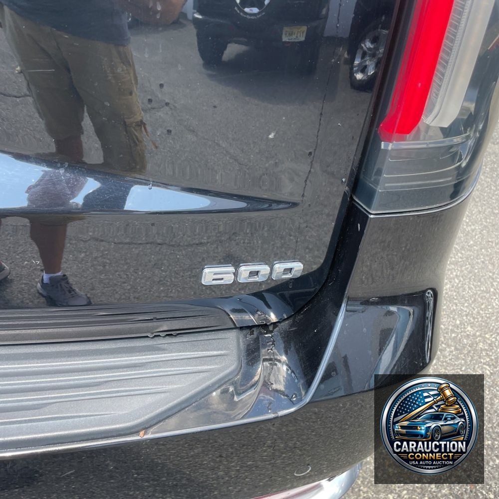 2021 Cadillac Escalade ESV Premium Luxury Platinum