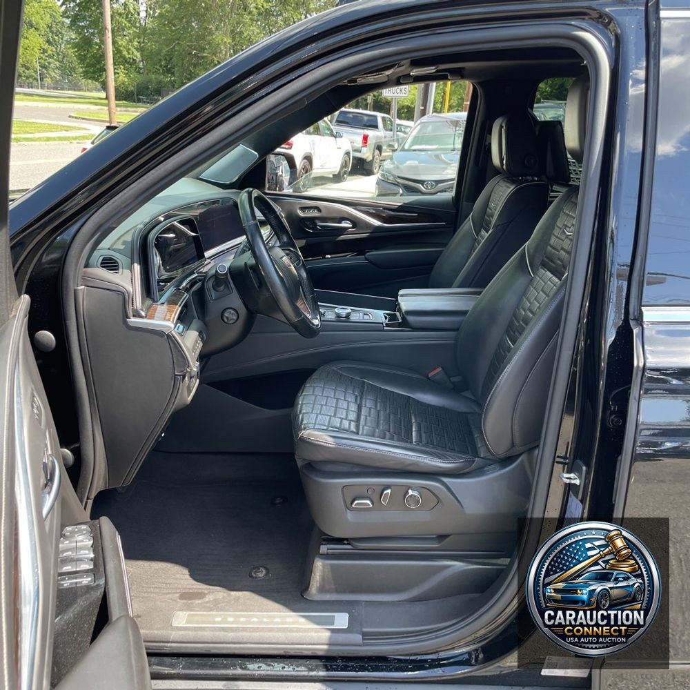 2021 Cadillac Escalade ESV Premium Luxury Platinum
