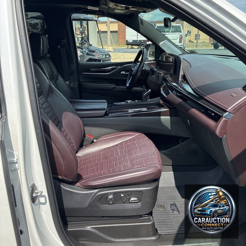2021 Cadillac Escalade ESV Premium Luxury Platinum