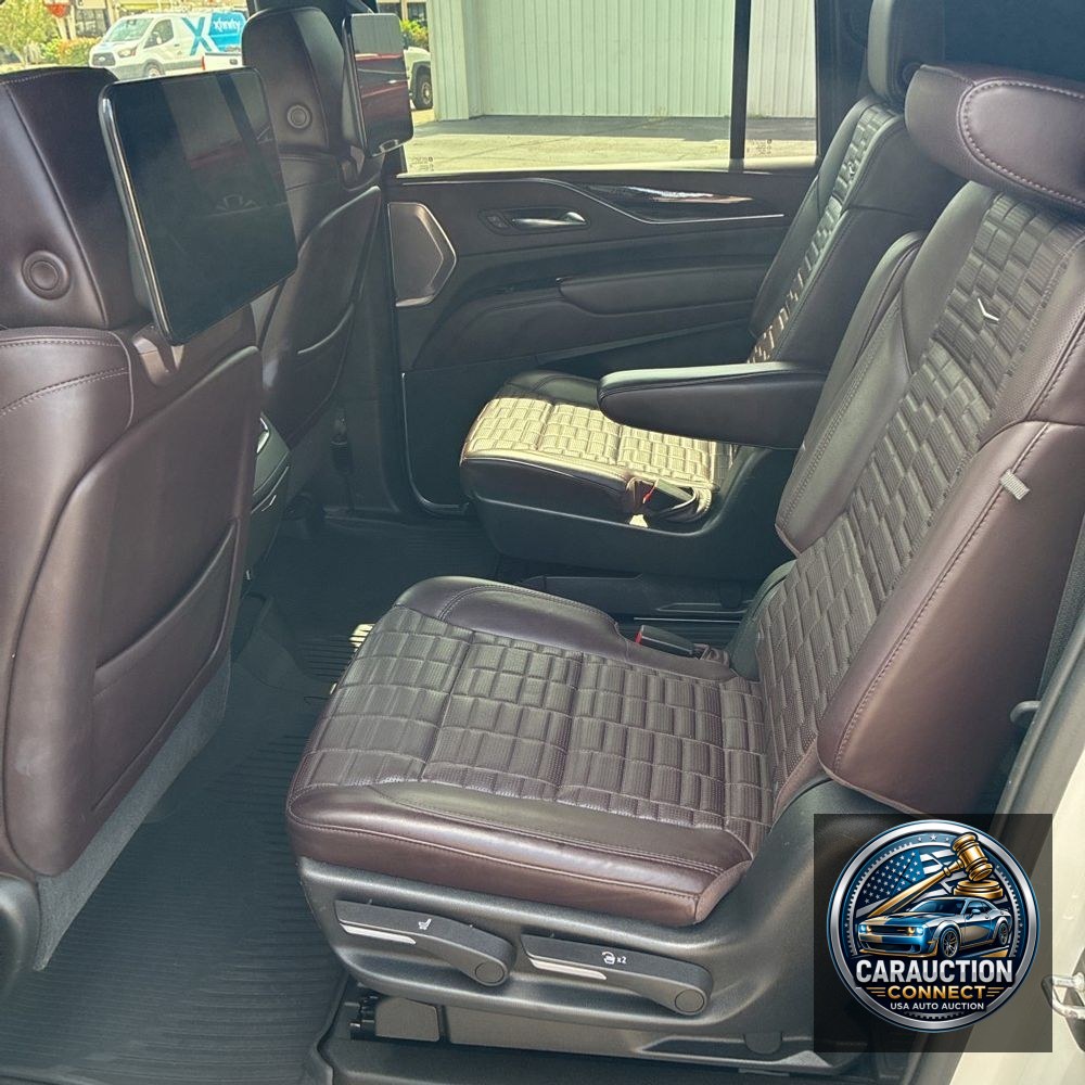 2021 Cadillac Escalade ESV Premium Luxury Platinum