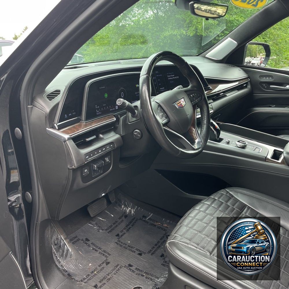 2023 Cadillac Escalade ESV Premium Luxury Platinum
