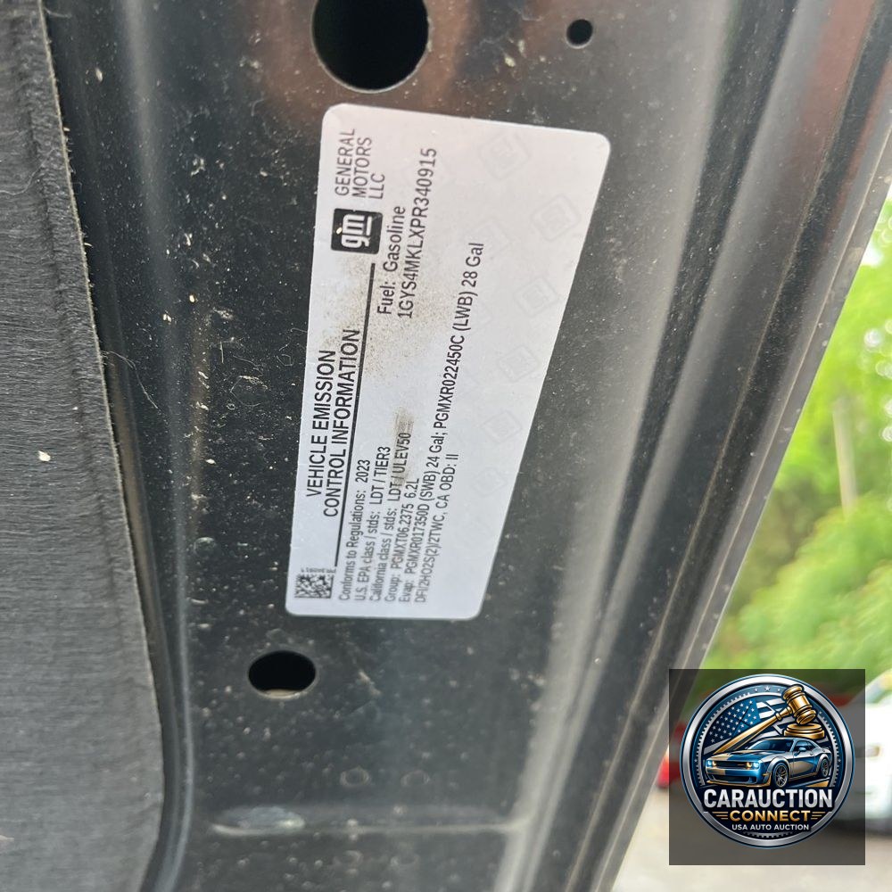 2023 Cadillac Escalade ESV Premium Luxury Platinum