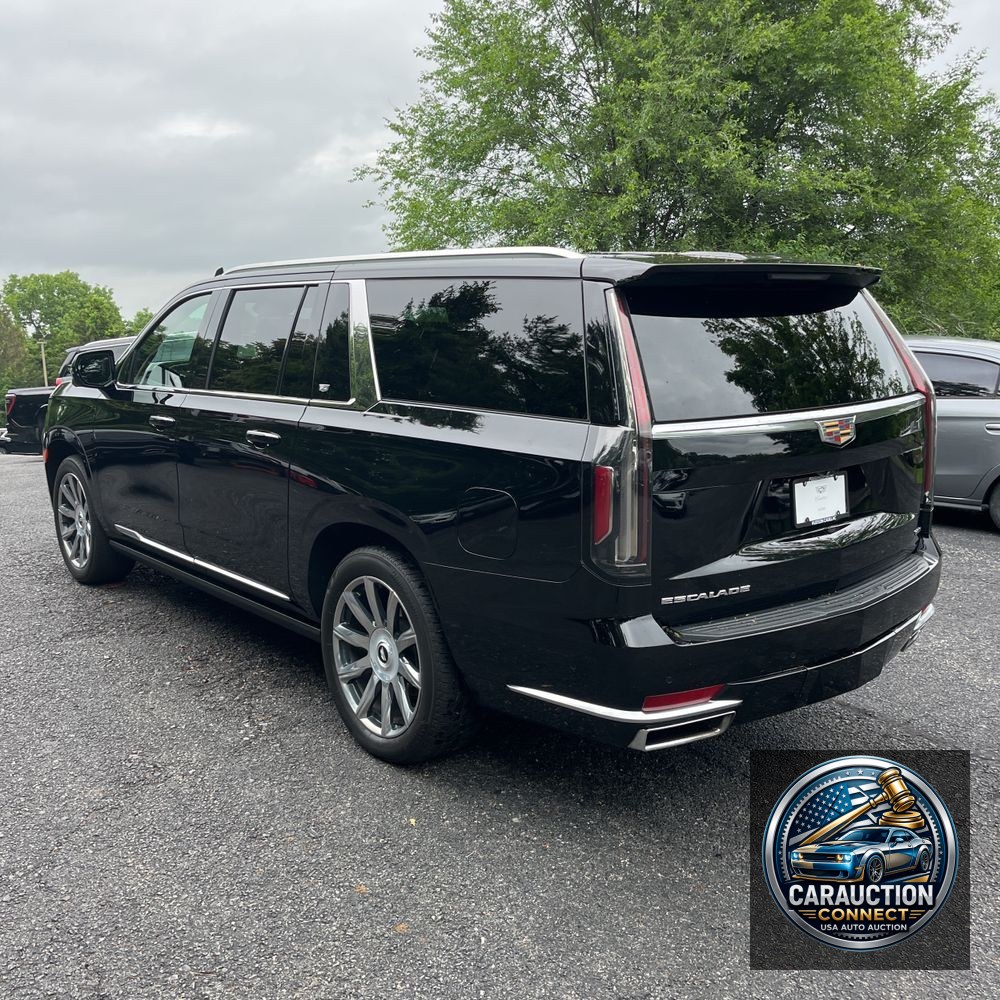 2023 Cadillac Escalade ESV Premium Luxury Platinum