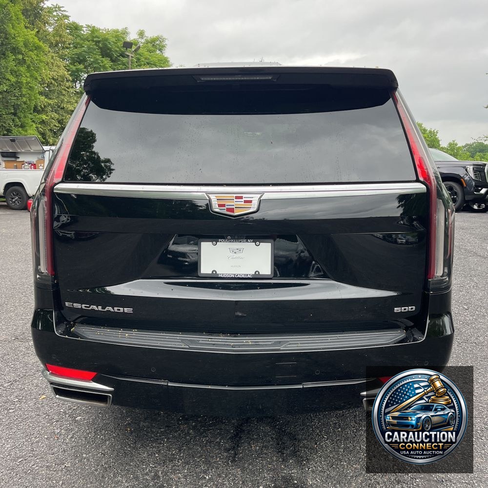 2023 Cadillac Escalade ESV Premium Luxury Platinum