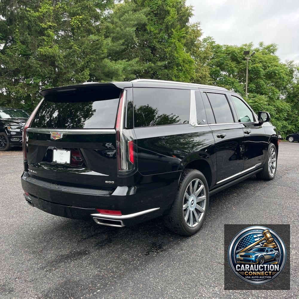 2023 Cadillac Escalade ESV Premium Luxury Platinum