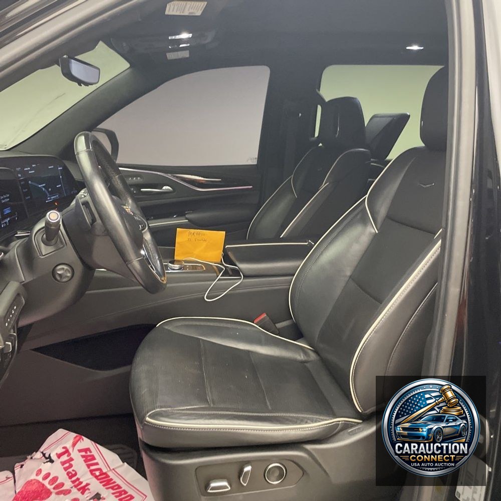 2021 Cadillac Escalade ESV Sport