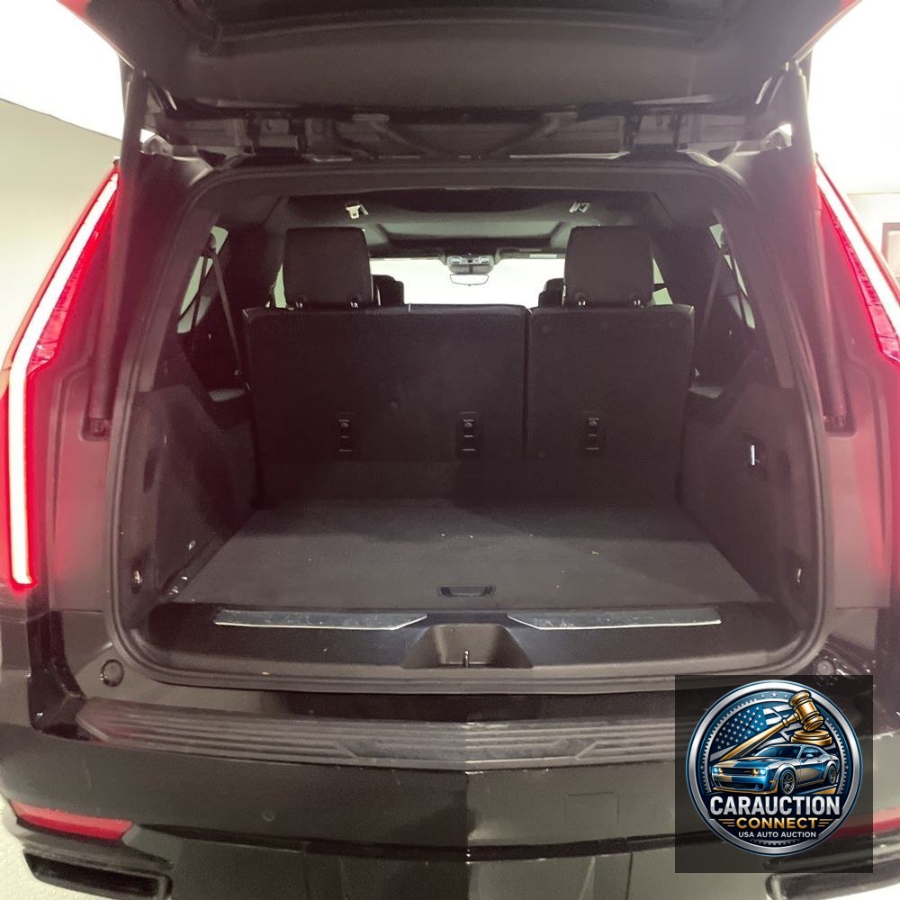 2021 Cadillac Escalade ESV Sport