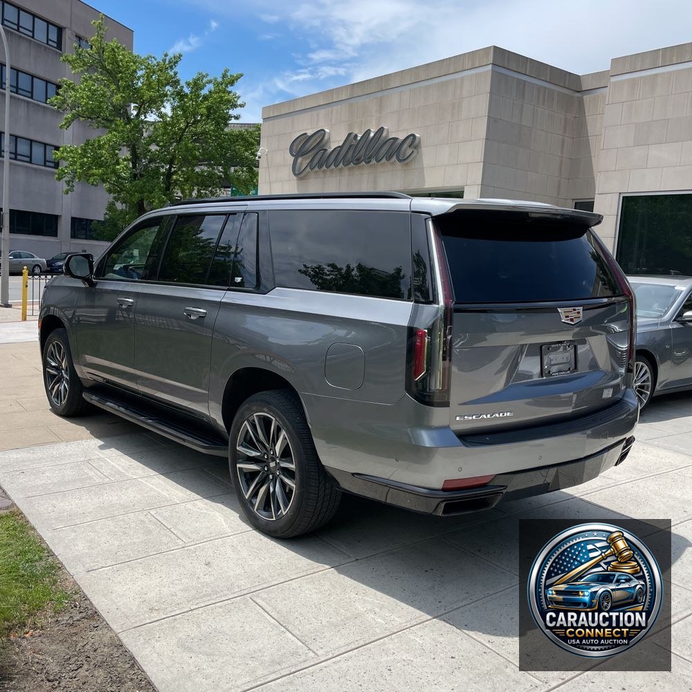 2022 Cadillac Escalade ESV Sport