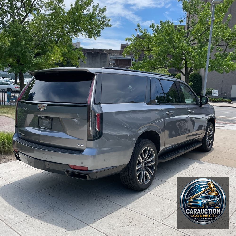2022 Cadillac Escalade ESV Sport