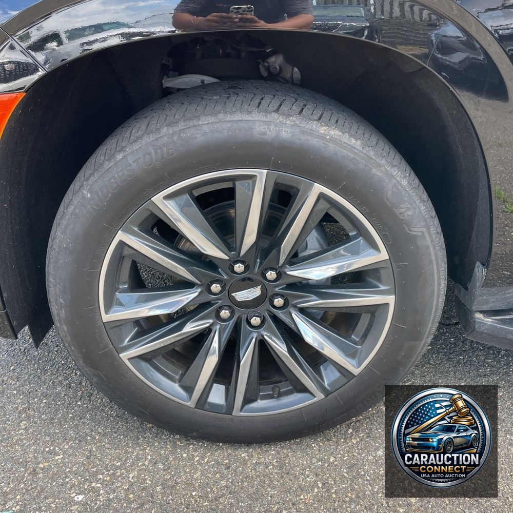 2023 Cadillac Escalade ESV Sport