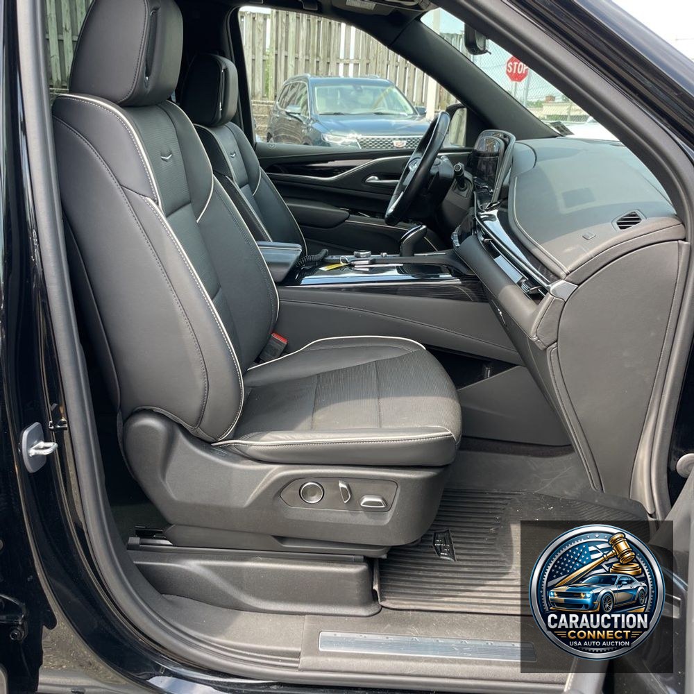 2023 Cadillac Escalade ESV Sport