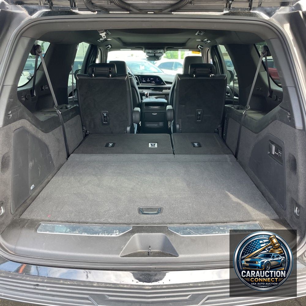 2023 Cadillac Escalade ESV Sport