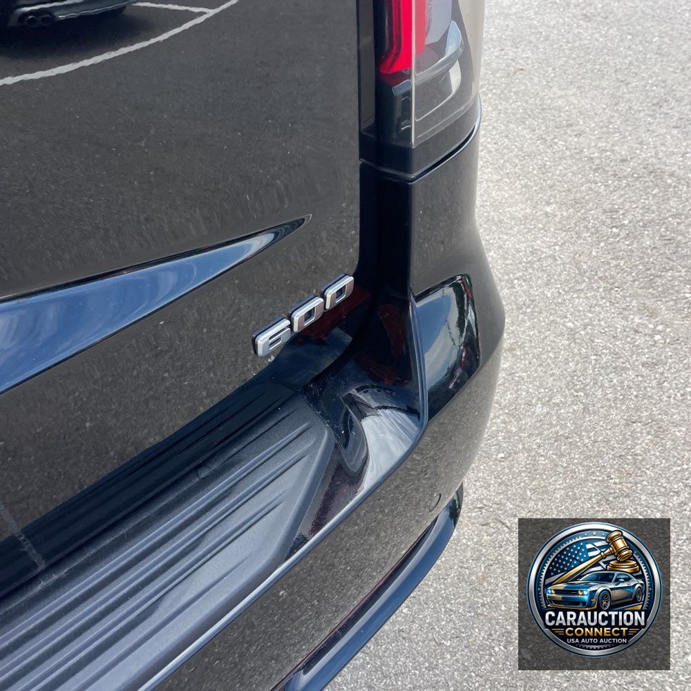 2021 Cadillac Escalade ESV Sport