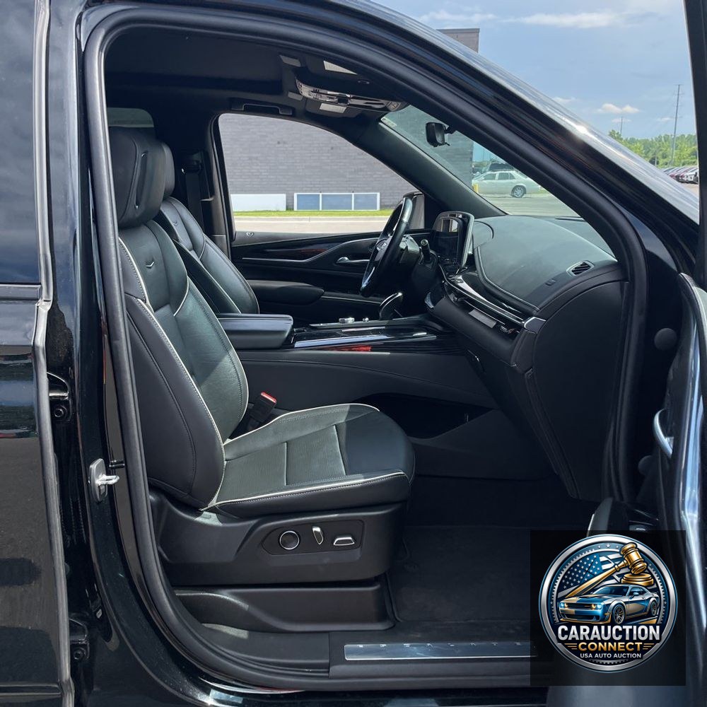 2021 Cadillac Escalade ESV Sport