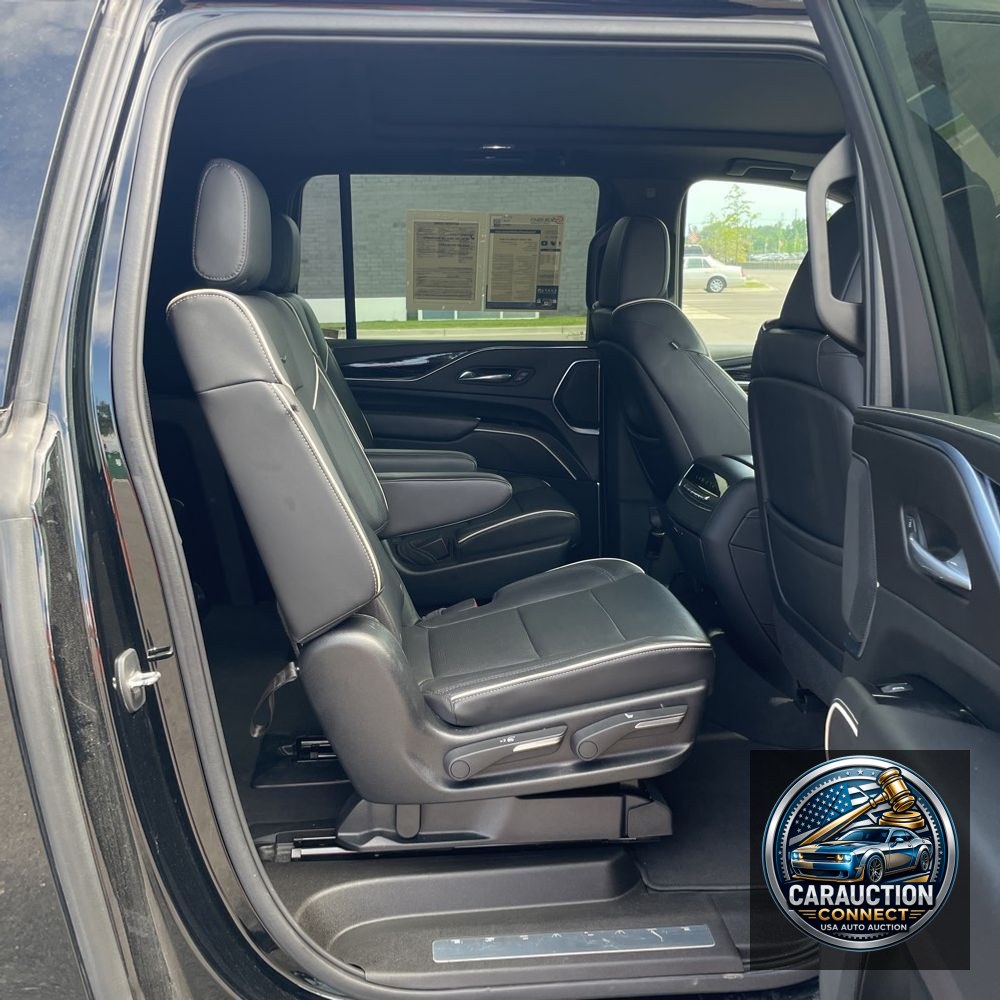 2021 Cadillac Escalade ESV Sport