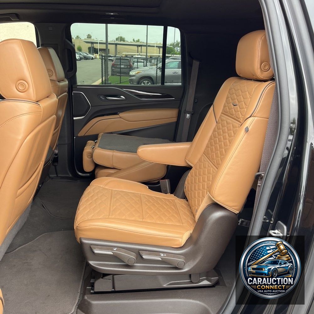 2022 Cadillac Escalade ESV Sport