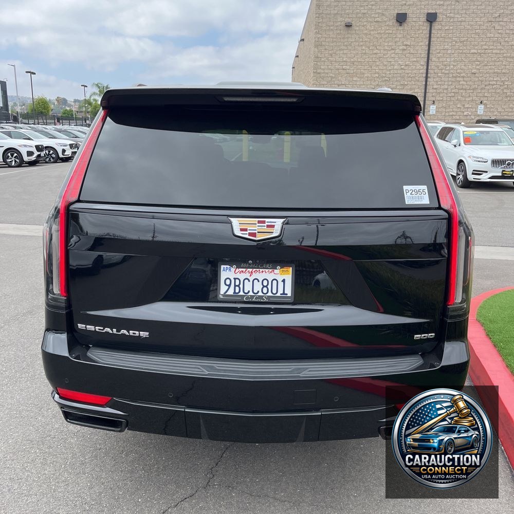 2022 Cadillac Escalade ESV Sport