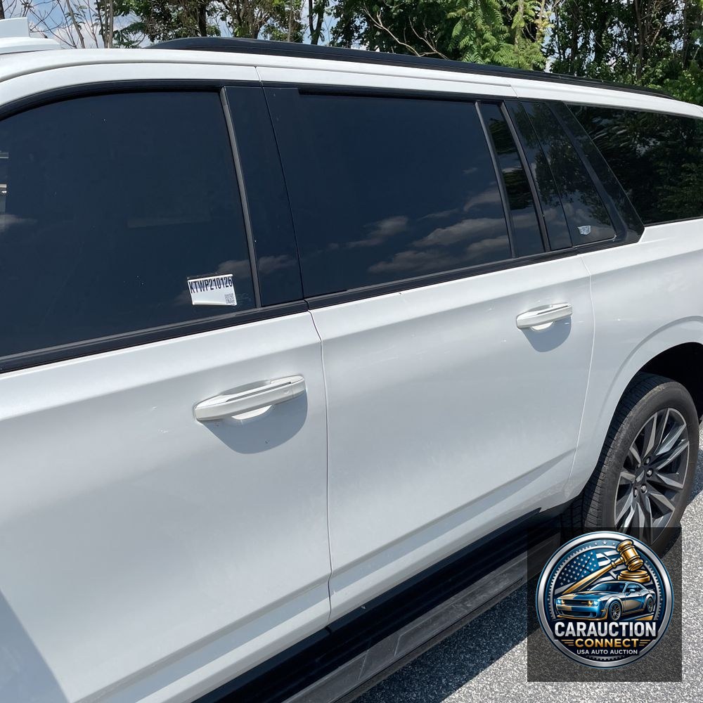 2021 Cadillac Escalade ESV Sport