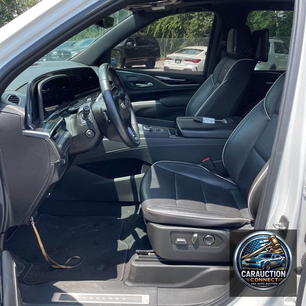 2021 Cadillac Escalade ESV Sport