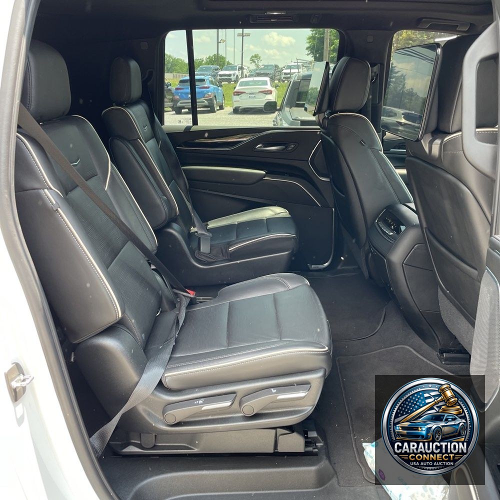 2021 Cadillac Escalade ESV Sport