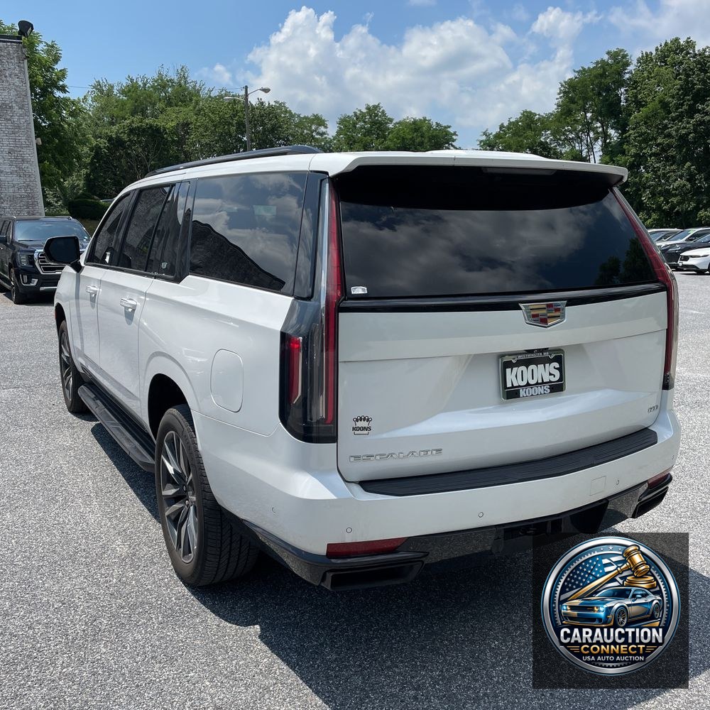 2021 Cadillac Escalade ESV Sport