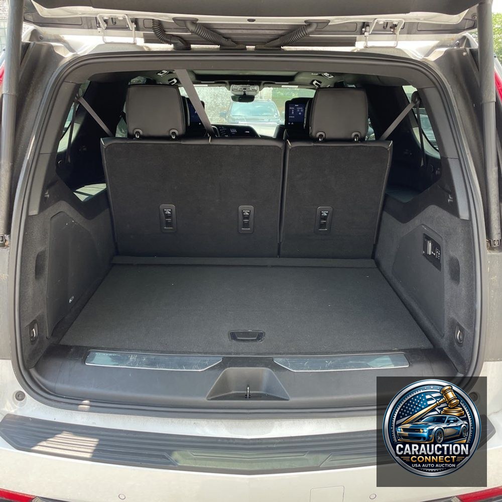 2021 Cadillac Escalade ESV Sport