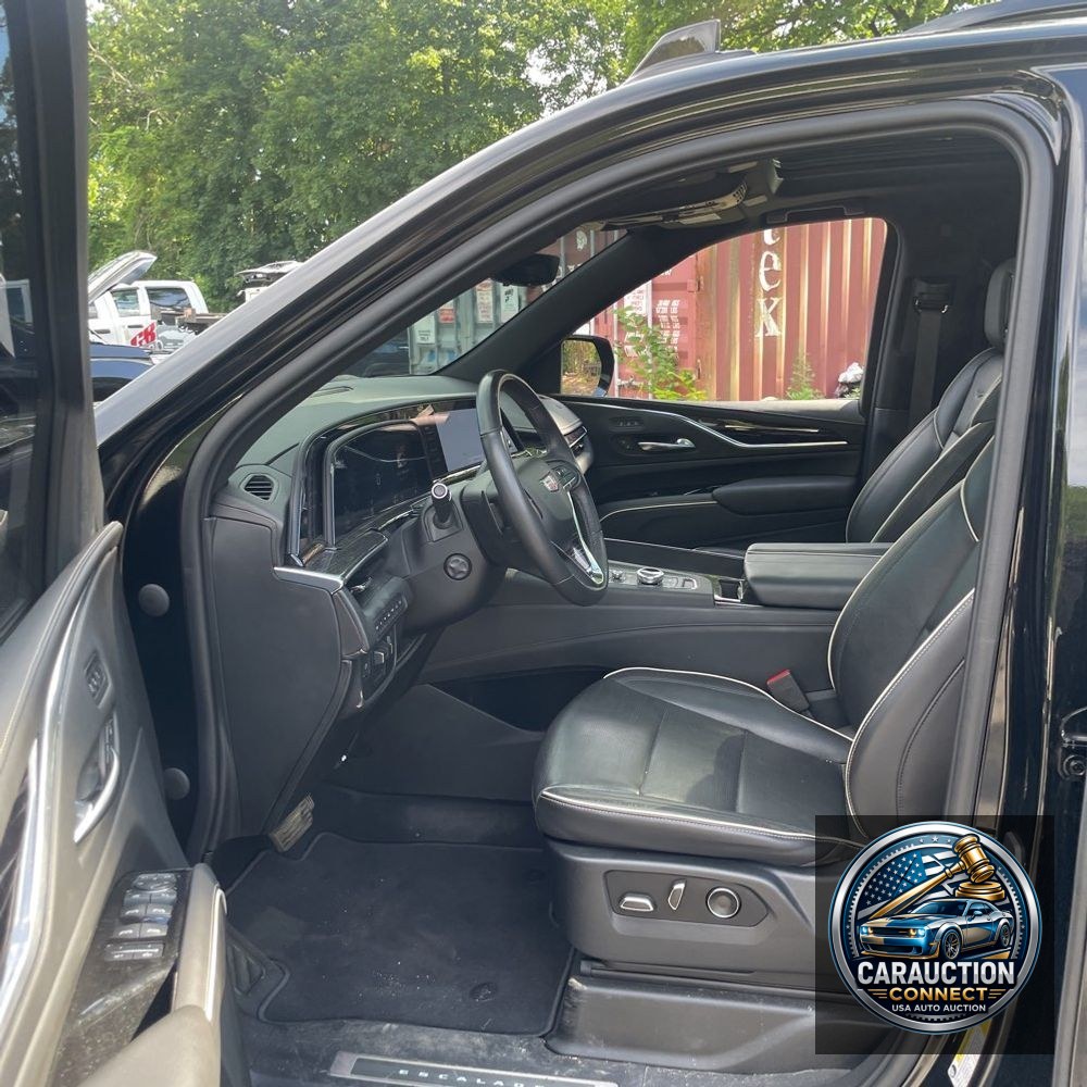 2021 Cadillac Escalade ESV Sport