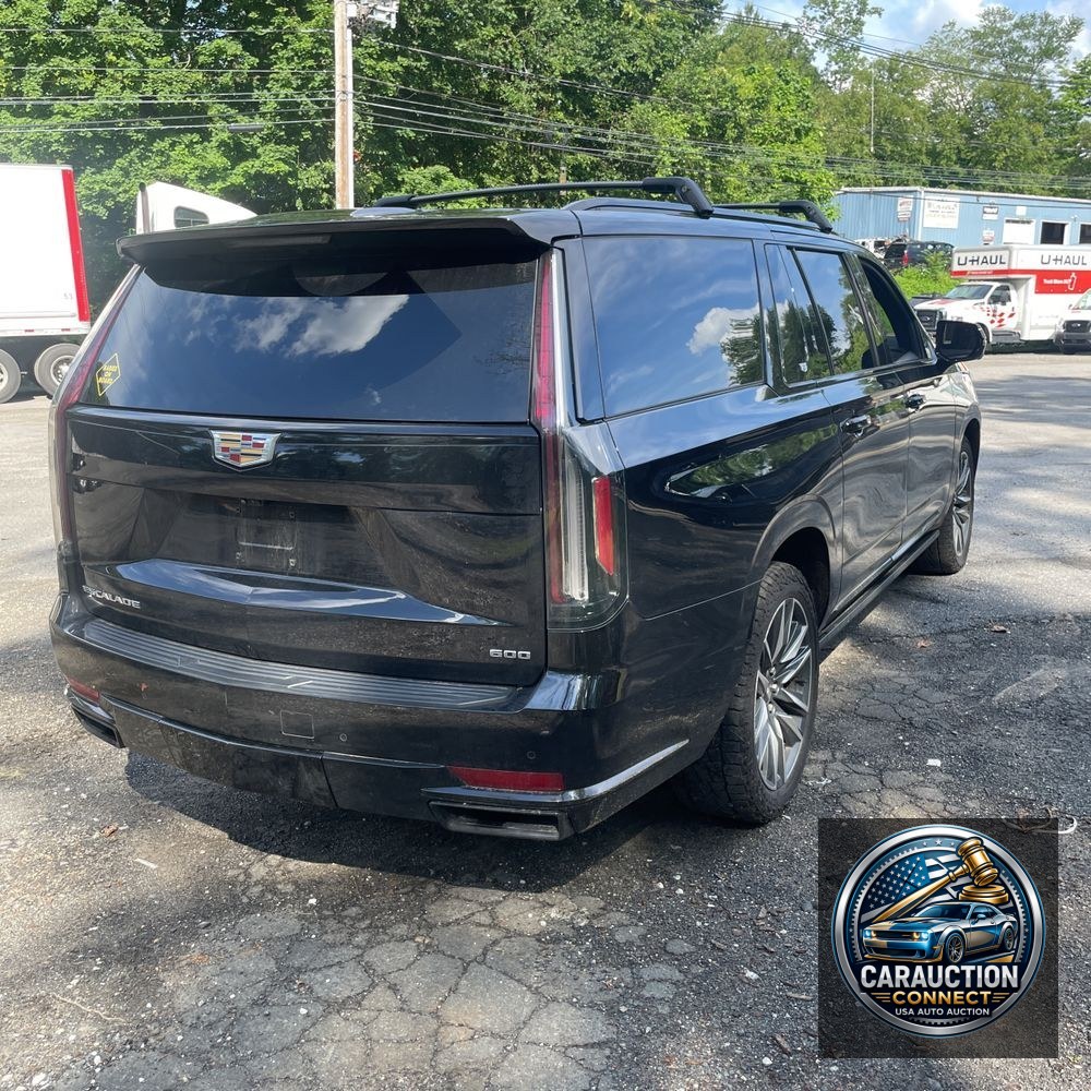 2021 Cadillac Escalade ESV Sport