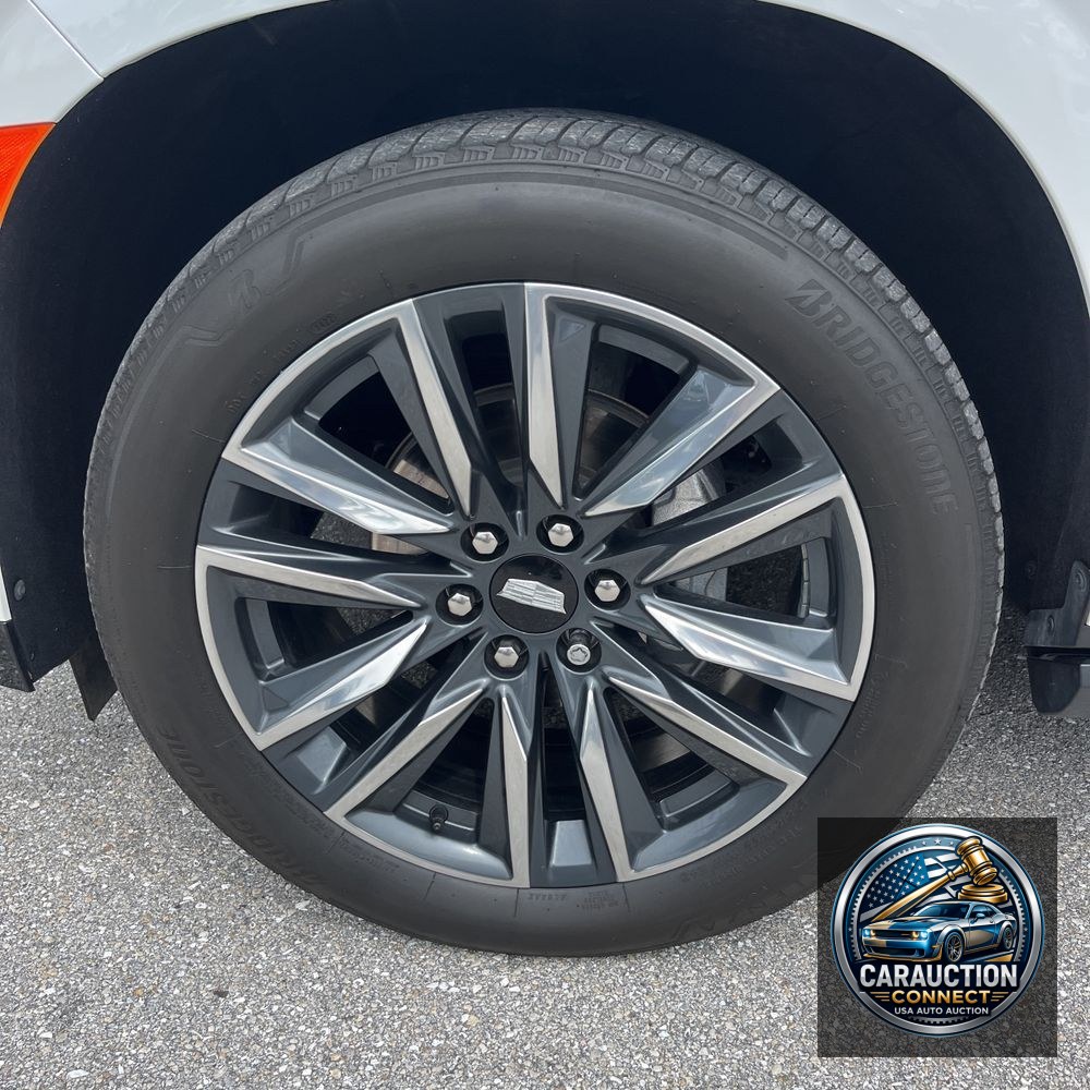 2022 Cadillac Escalade ESV Sport