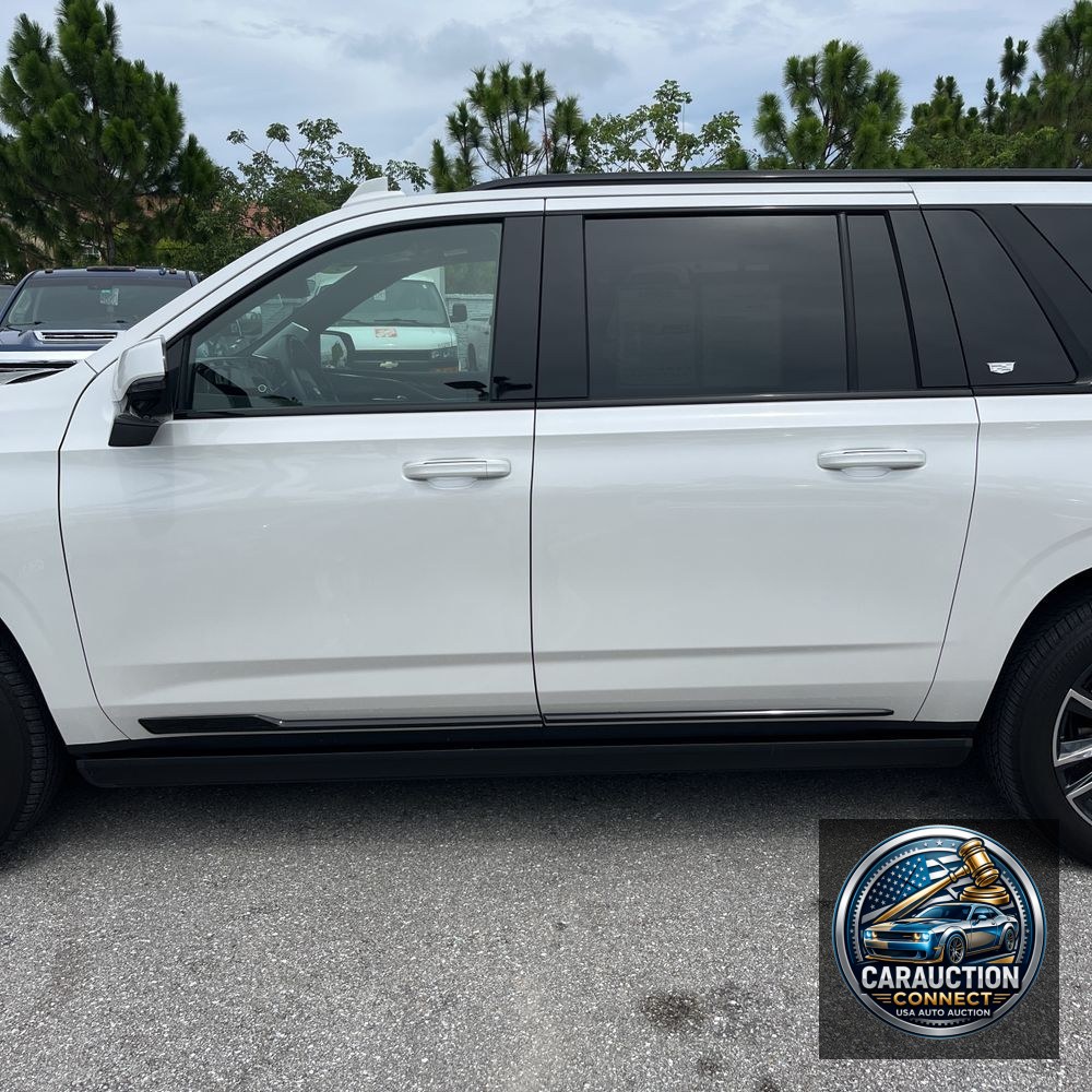 2022 Cadillac Escalade ESV Sport