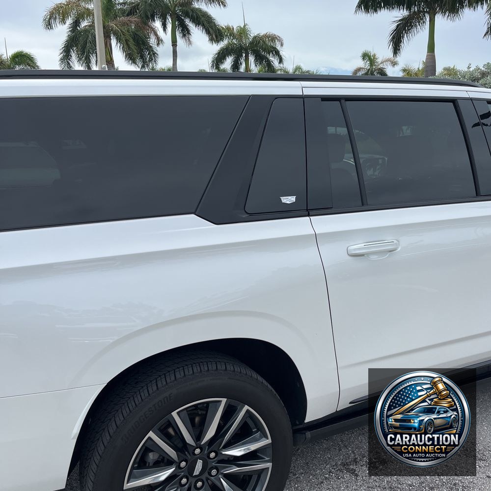 2022 Cadillac Escalade ESV Sport
