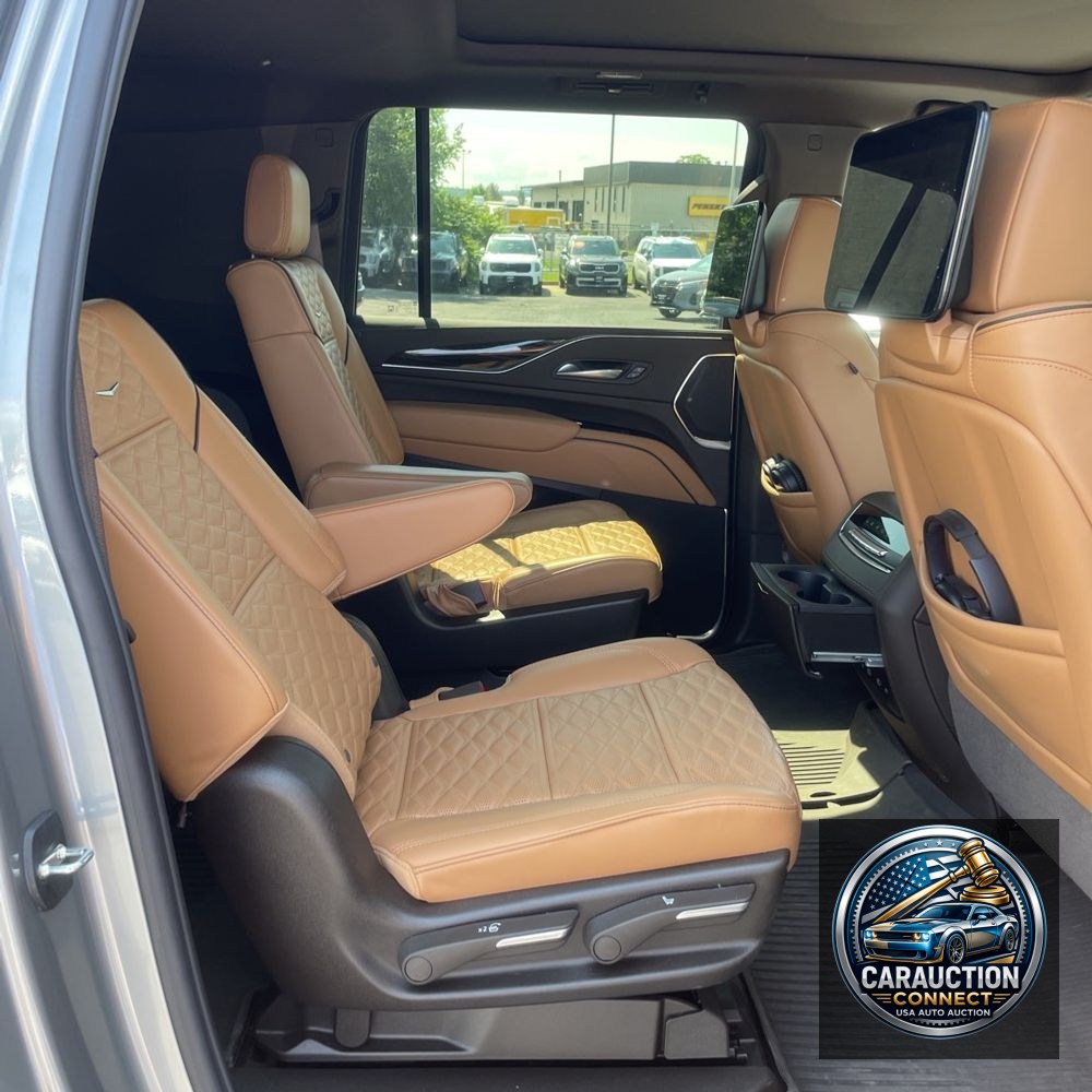 2024 Cadillac Escalade ESV Sport